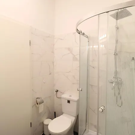 Apartment A13 Downtown With Parking *