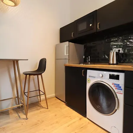 Apartament A13 Downtown With Parking Budapesta