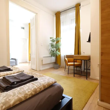 Apartament A13 Downtown With Parking Budapesta