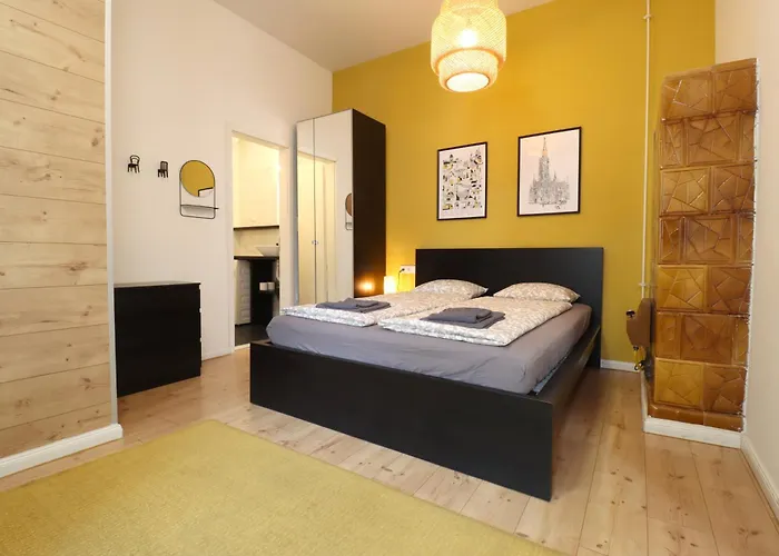 Lame Apartment דירה *